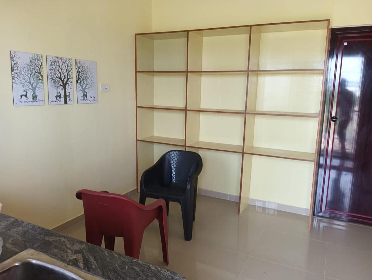 Surathi Enclave Standard Rooms Karumattampatti Esterno foto